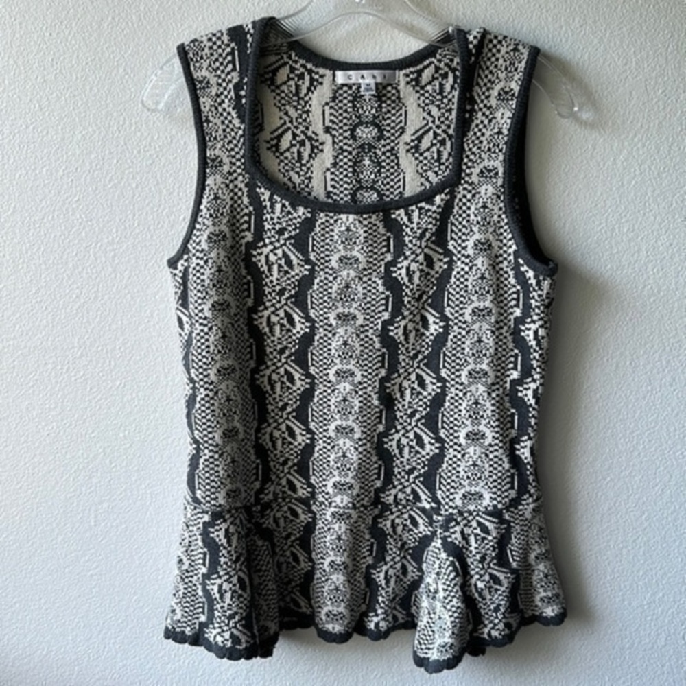 CAbi sweater fit and flare size Medium gray and cream ruffled bottom